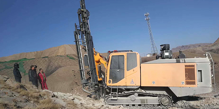 5-15 Meters: Top Hammer Drilling Rigs