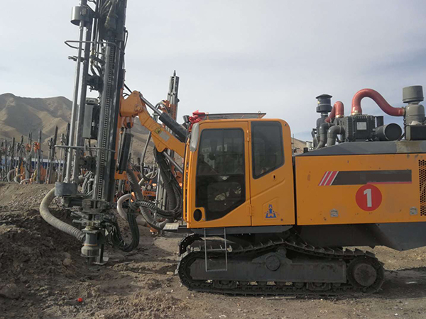 Open-air drilling Rig is Working